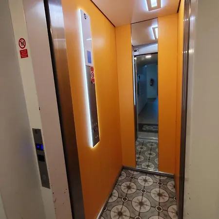 Center - 2 Min To Wenceslas Sq, 1 *